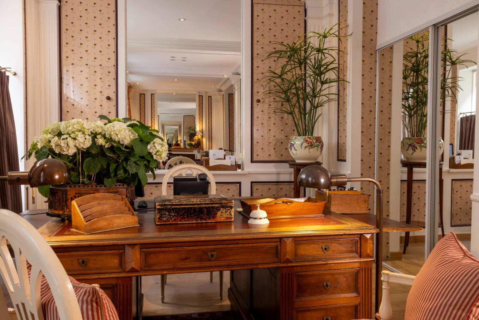 Hotel Le Saint Gregoire Paris Exterior foto